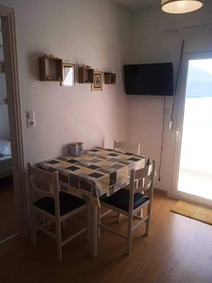 Kalymnos Platy Gialos Mousellis Makis Apartments Panormos  Ngoại thất bức ảnh