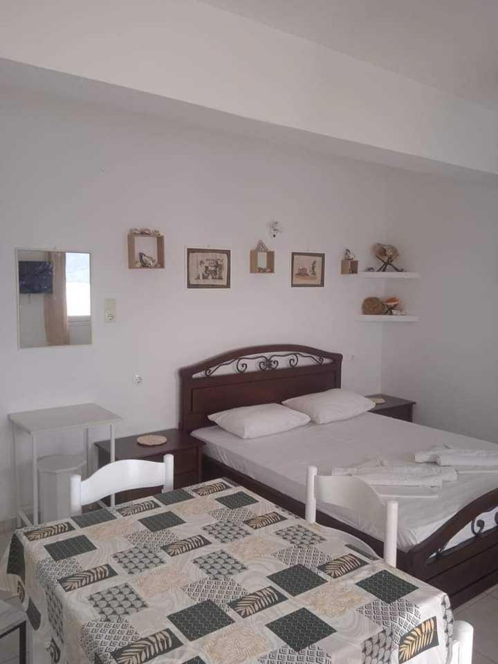 Kalymnos Platy Gialos Mousellis Makis Apartments Panormos  Ngoại thất bức ảnh