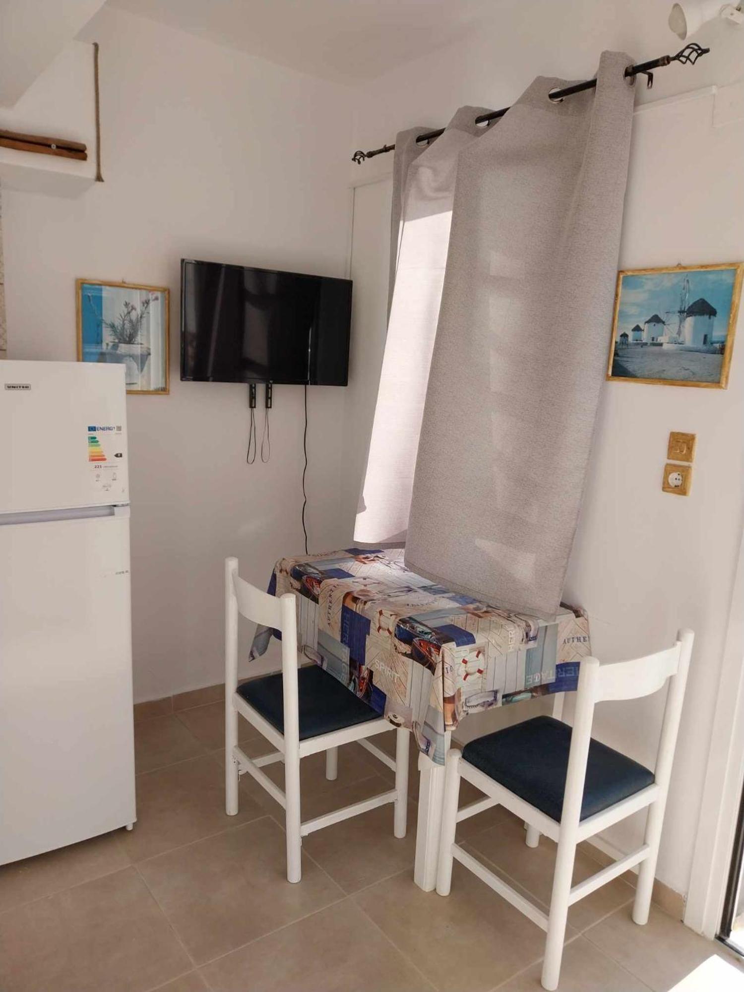 Kalymnos Platy Gialos Mousellis Makis Apartments Panormos  Ngoại thất bức ảnh